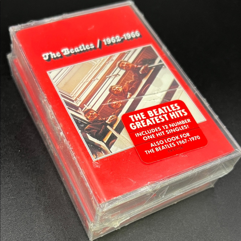 The Beatles 1962-1966  2-Cassettes 1993 Reissue Remastered Album - SEALED! NEW!